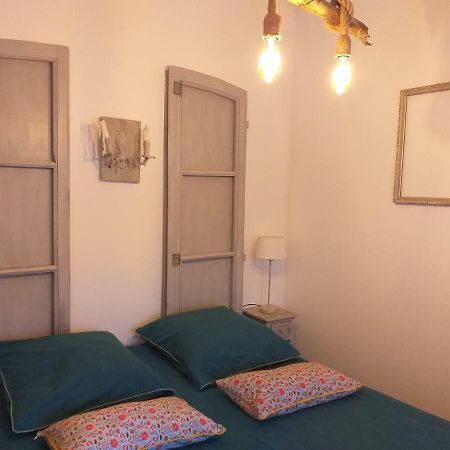 Appartement Au Coeur Du Perigord 维勒雷阿勒 外观 照片