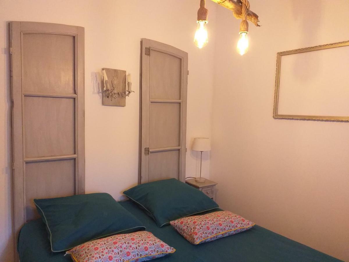 Appartement Au Coeur Du Perigord 维勒雷阿勒 外观 照片
